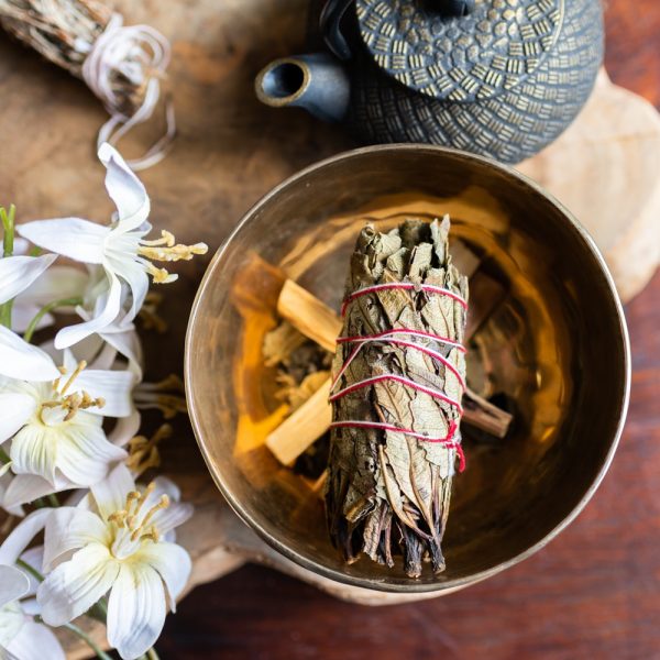 “Smudge Stick Witte Salie & Yerba Santa – Reiniging, Hartheling & Liefdevolle Energie” - Afbeelding 2