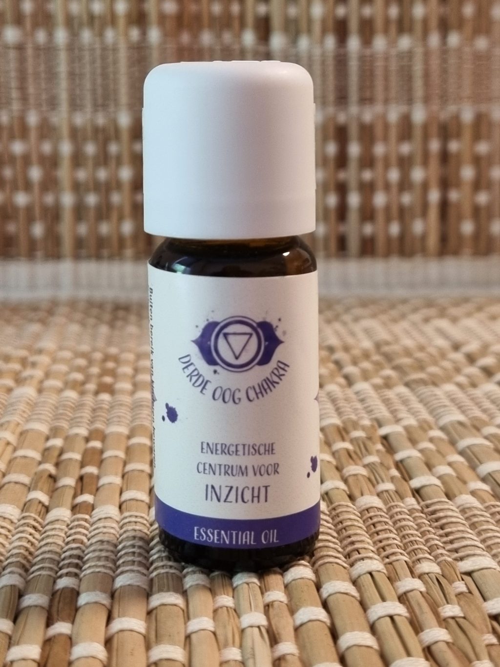 Derde Oog Chakra – 10 ml olie Open je intuïtie en zie met helderheid vanuit je innerlijke wijsheid