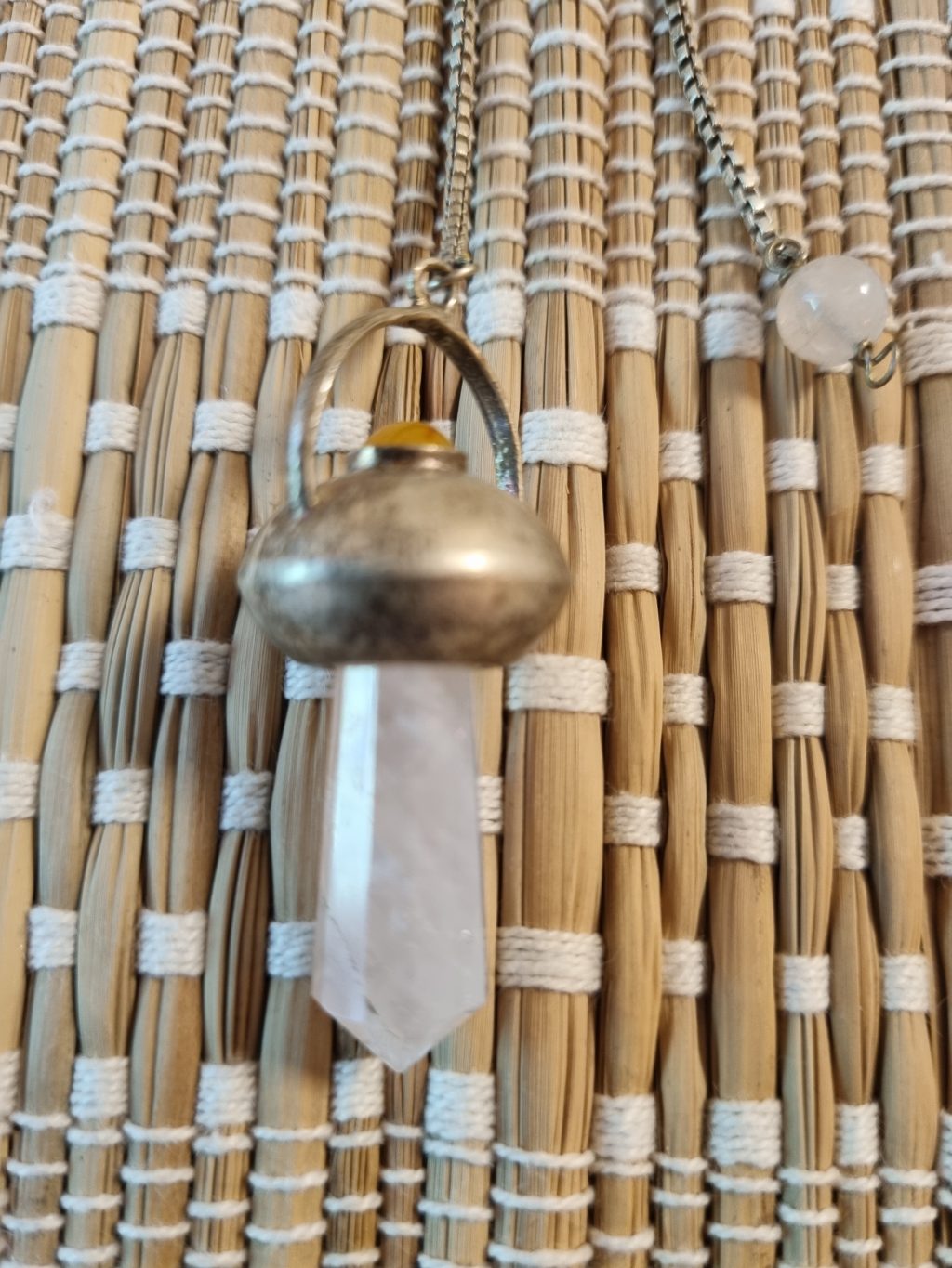 Bergkristal pendel met zilver – Zuivering, balans & helderheid - Afbeelding 3