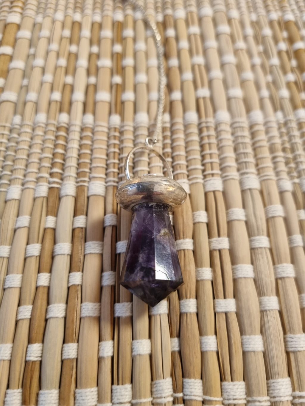 Pendel Amethist met zilver de Magic Eye – intuïtie, rust en spirituele helderheid - Afbeelding 2