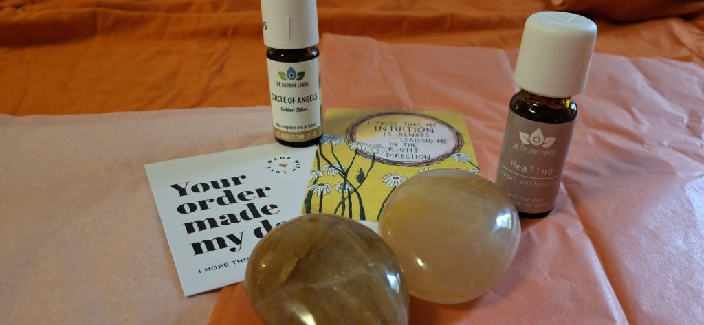Healing Pakket – Golden Healer palmstenen & Essentiële oliën | Liefdevolle ondersteuning voor lichaam & geest - Afbeelding 3
